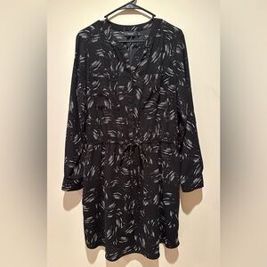 Apt. 9 size 16 Black and White Patterned Long/mid Sleeve Dress